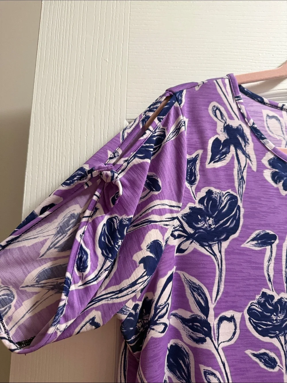 Sew In Love Lavender Purple Floral Short Sleeve Top - Picture 2 of 3